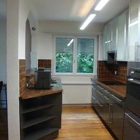 Apartamento In Leafy Suburb Kehrsatz
